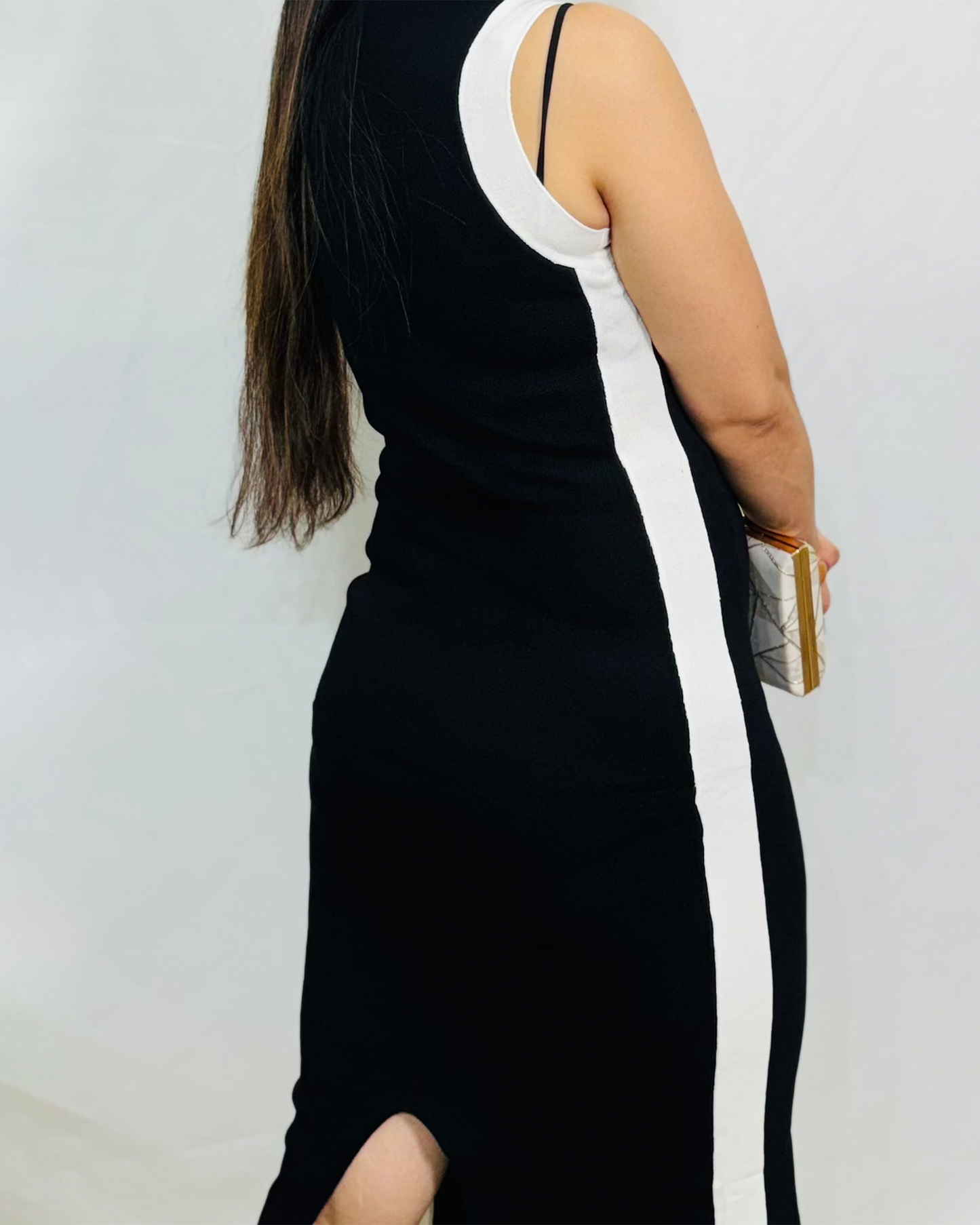 Side Linning One Piece Dress (Cut Slive)